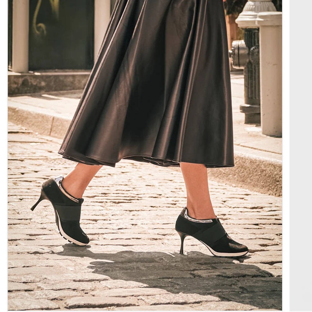 Chic Black Heeled Sneakers
